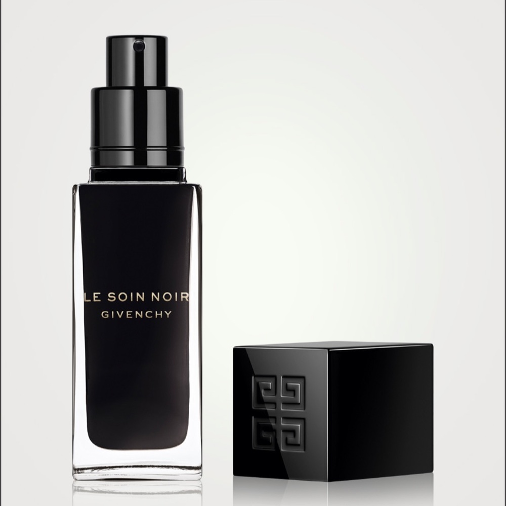 Givenchy Le Soin Noir Sérum